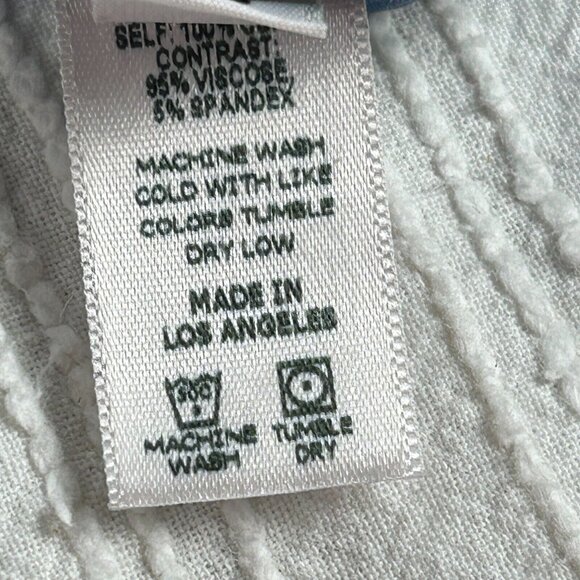 NU Construction Womens Small Blue Short Sleeves Scoop Neck Front Pocket Top - Picture 5 of 8